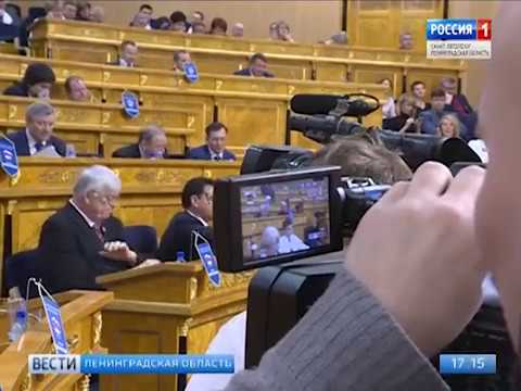 ЛОТ:  ЛОТ: Александр Дрозденко спел вместе с депутатами ЗАКСа  в честь принятия бюджета (фрагмент)