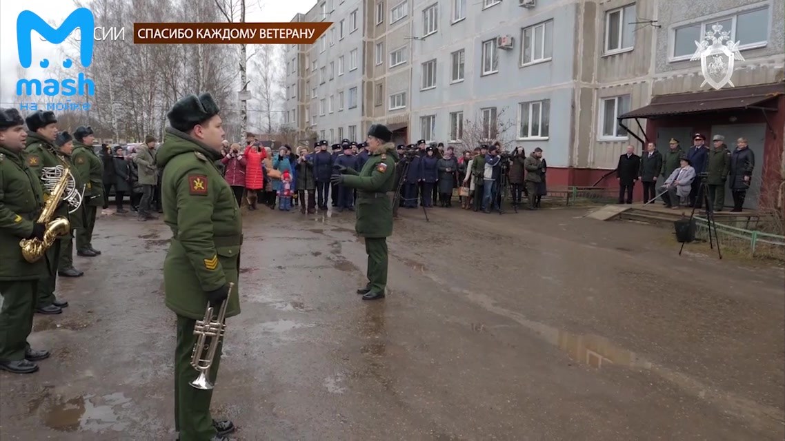 Новое видео:  «Пожар в БЦ на Фонтанке локализован»