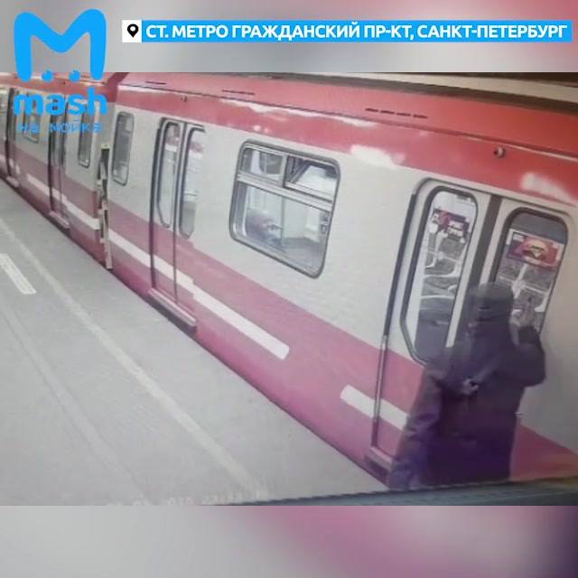 Новое видео:  «Драка в метро»