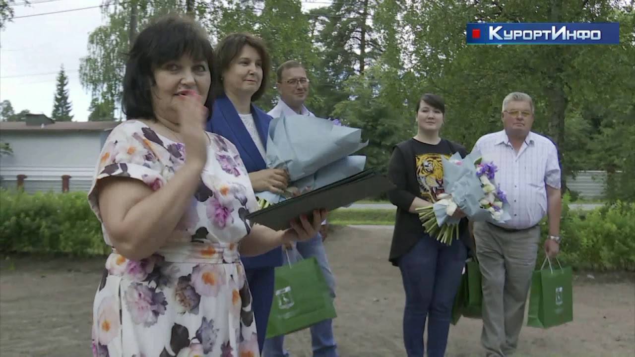 В Зеленогорске торжественно открыли сетевой универсам Верный
