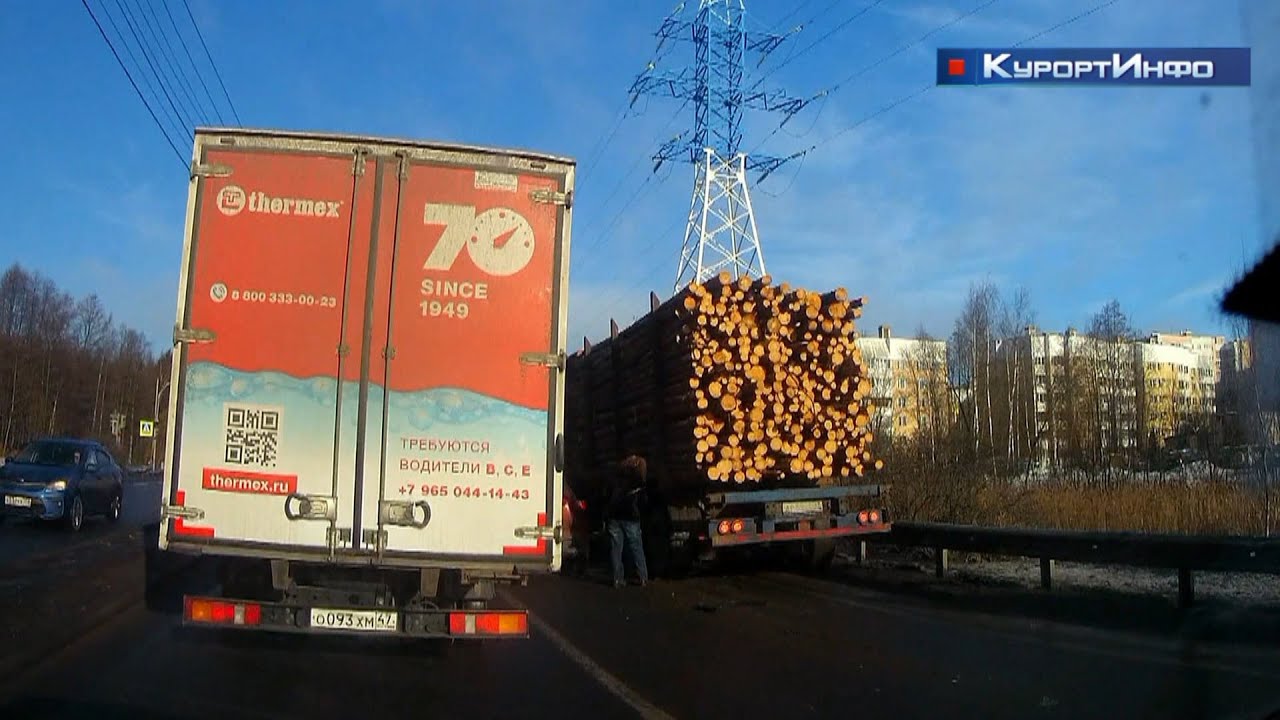 Закрыли без предупреждений и зарплату сотрудникам за прошедший месяц выплачивать пока не спешат