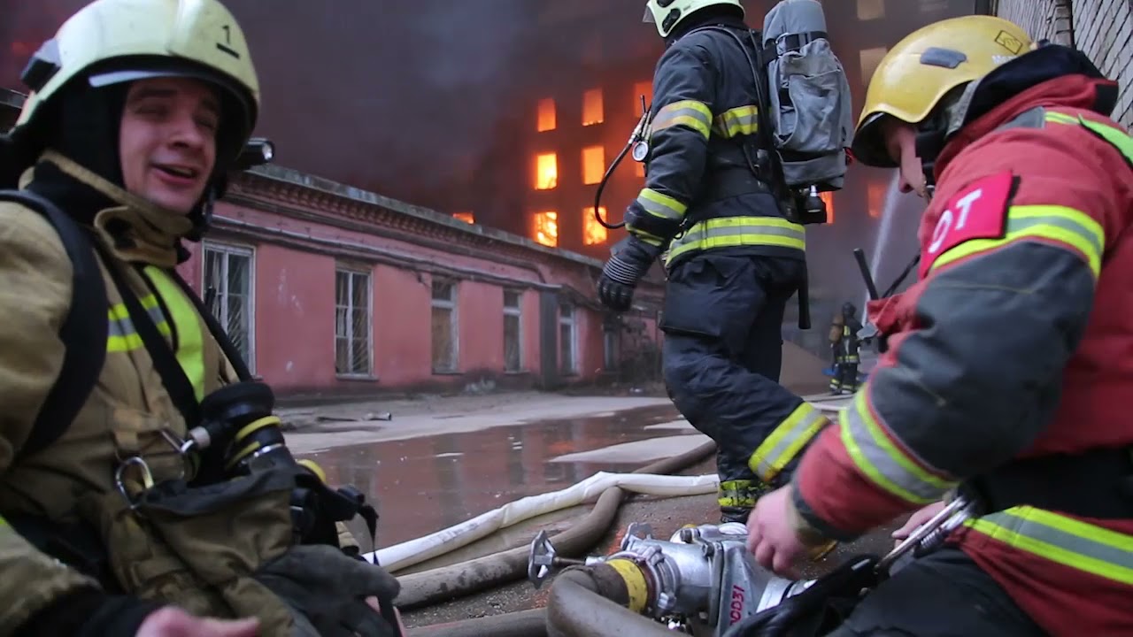 ​​СМИ: Пожар на &quot;Невской мануфактуре&quot;…