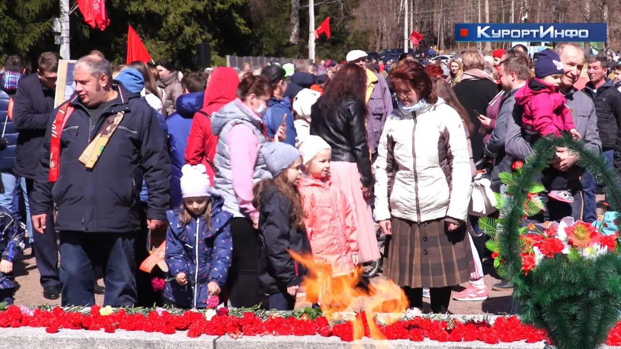 Память павших воинов почтили у легендарного ДОТа в Белоострове