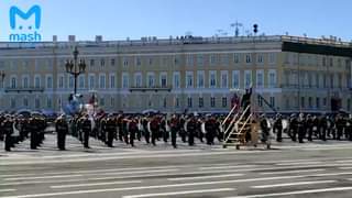 Парад в честь 76-й годовщины Победы в Великой Отечественной войне в Петербурге