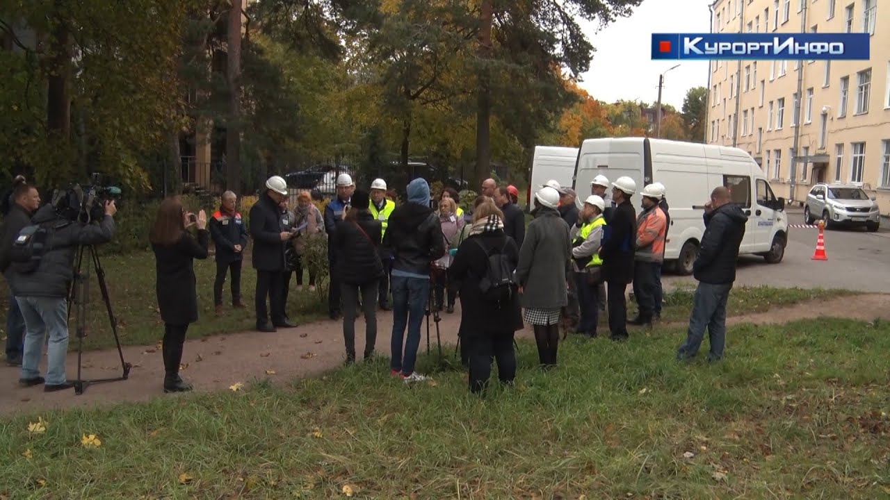 Первый Петербургский плоггинг-забег состоялся на берегу Финского залива в Тарховке